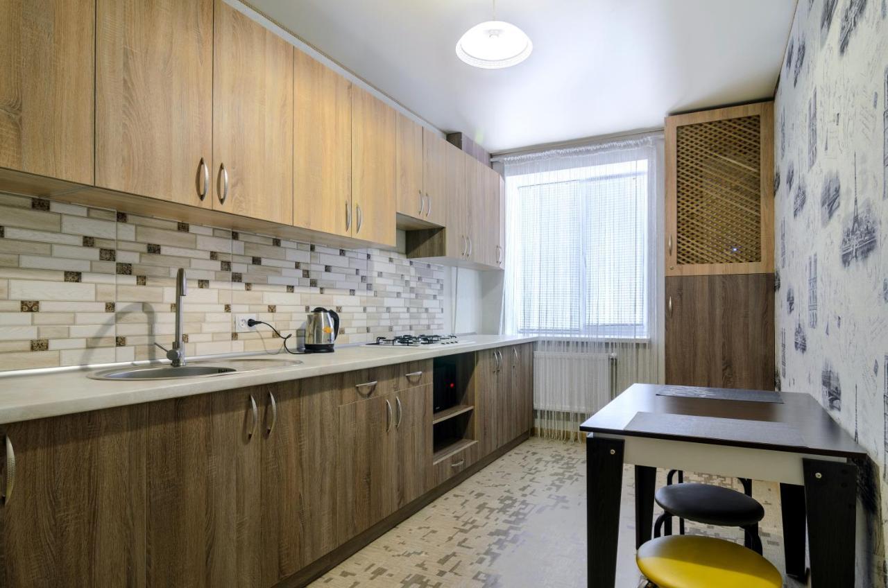 Flat in the city center Sumy Exteriér fotografie